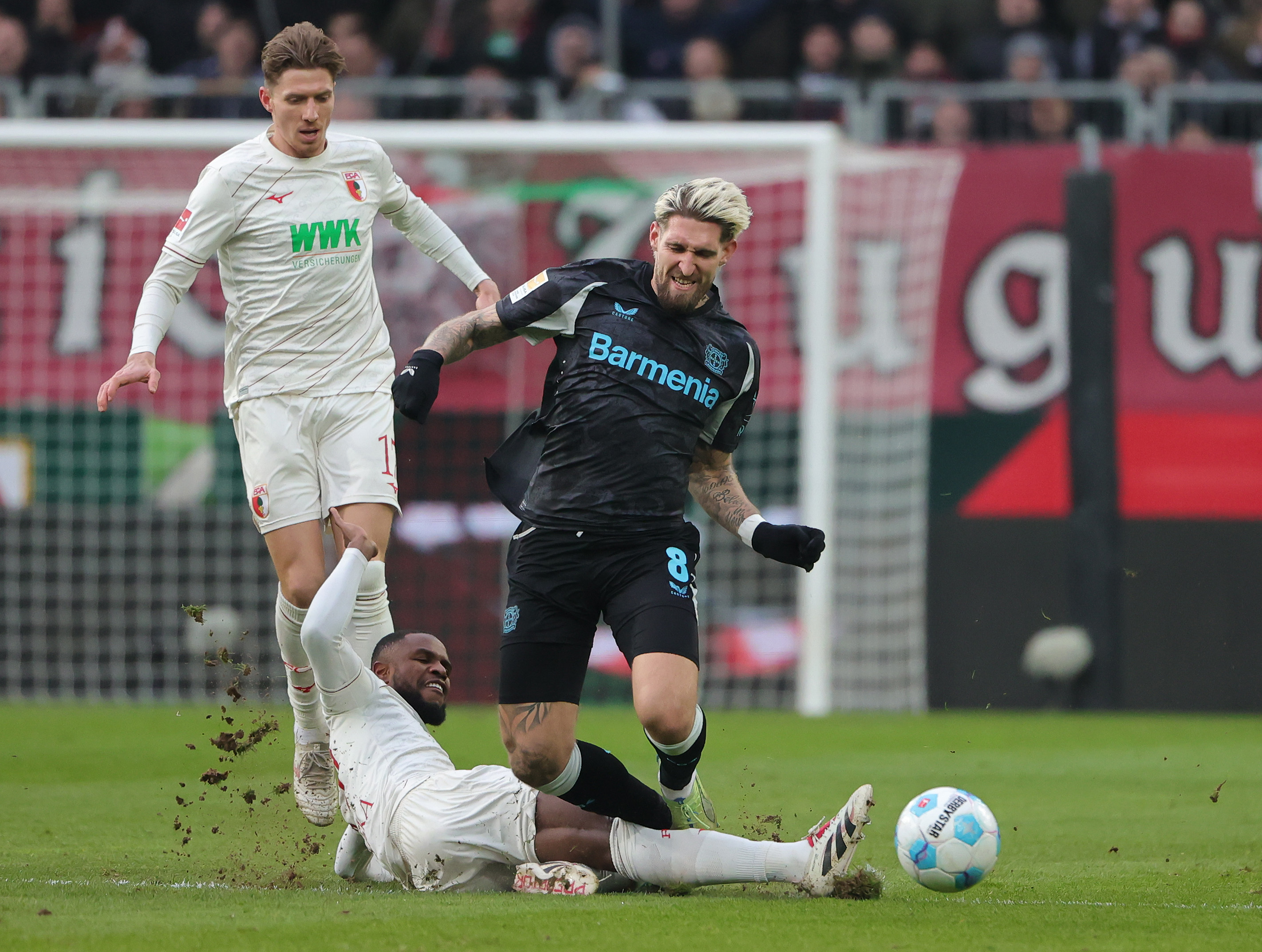 赛地聚焦：德甲窗口期热度飙升，勒沃库森外线爆发，信心回归，球探报告显示潜力