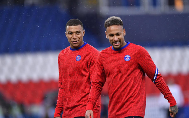 摩纳哥训练开放日；集结日更衣室发声引欢呼；法国杯在即；纪律约束更严格